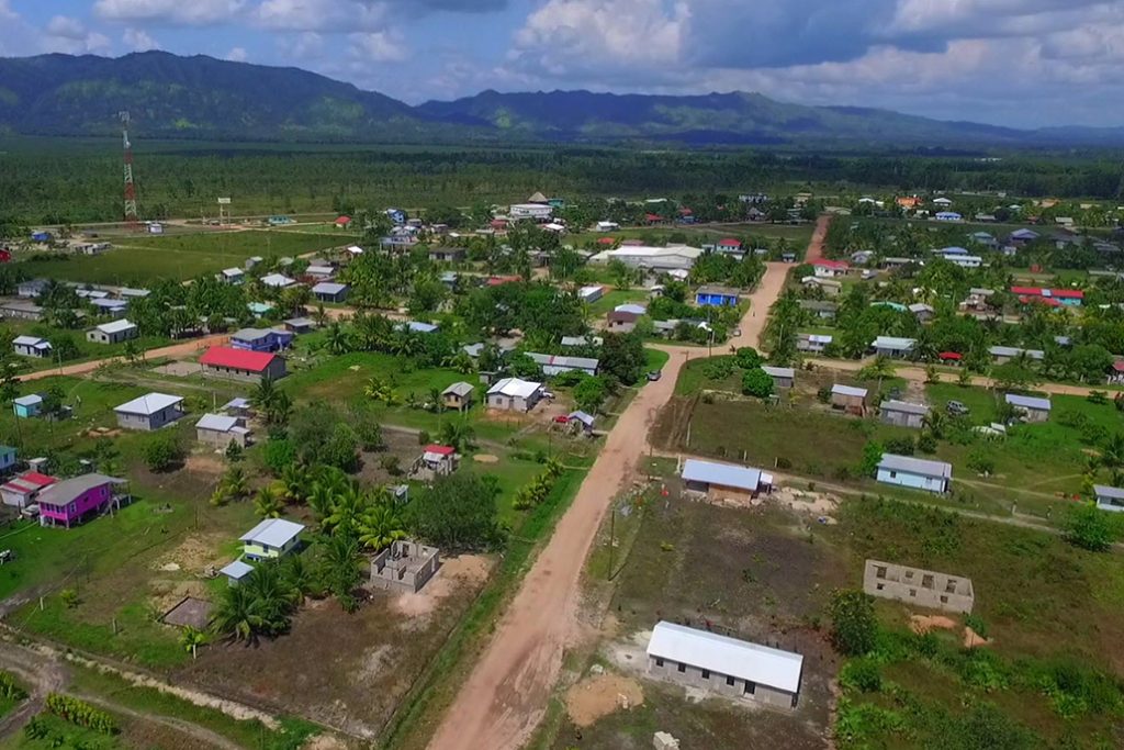 500 Homes, Banana Farms Connected to National Power Grid 1