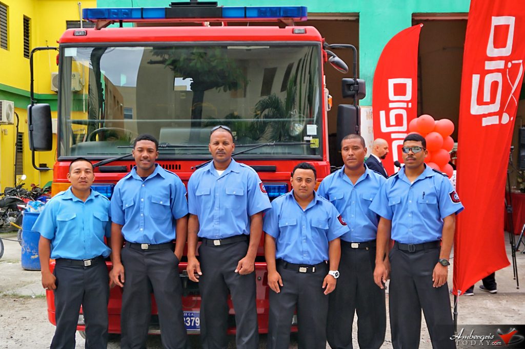 Digi Hands Over Fire Truck to San Pedro 8