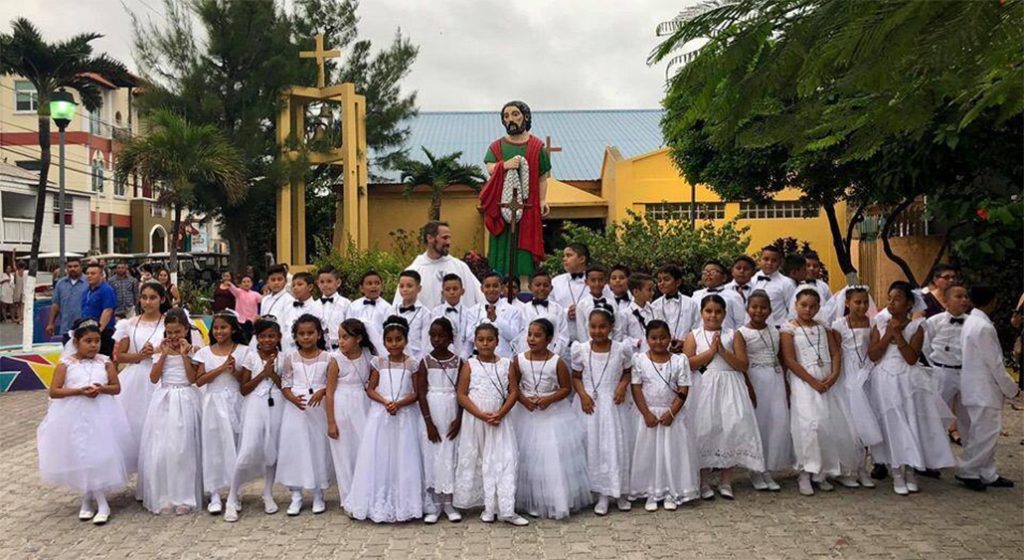 Island Students Receive Sacrament of First Holy Communion 16