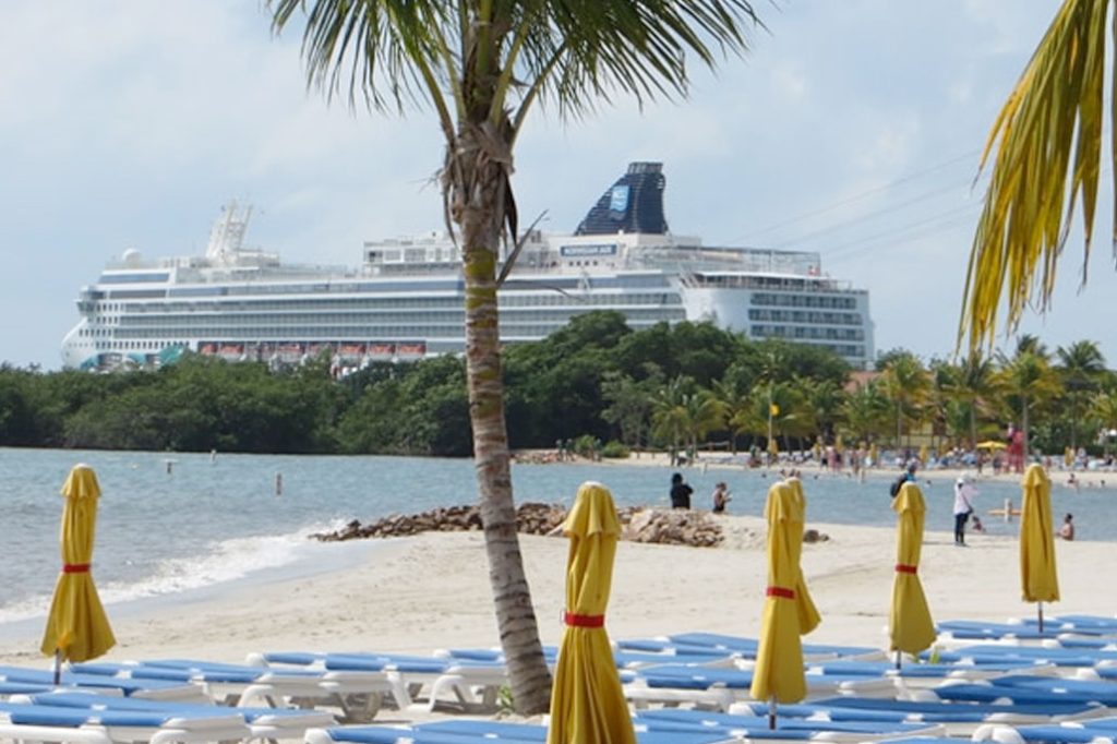 Norwegian Cruise Line to Resume Port Calls to Belize in August 19