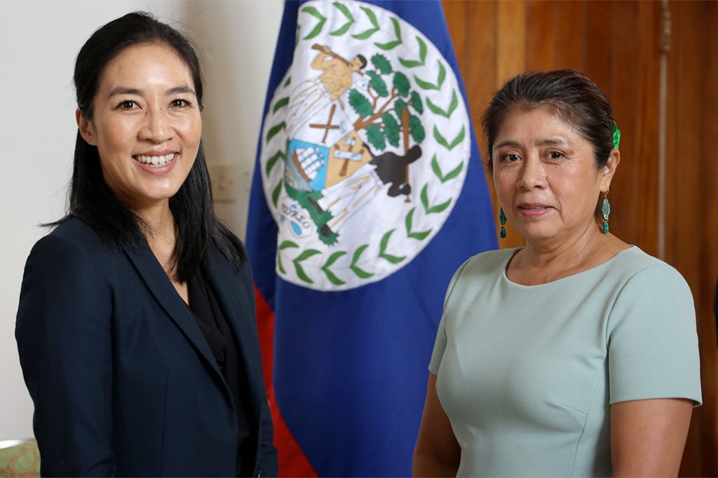 Governor General Welcomes New U.S. Ambassador to Belize Michelle Kwan 14