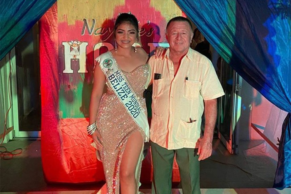 Nayobie Rivero is Miss Teen Mundial Belize 15
