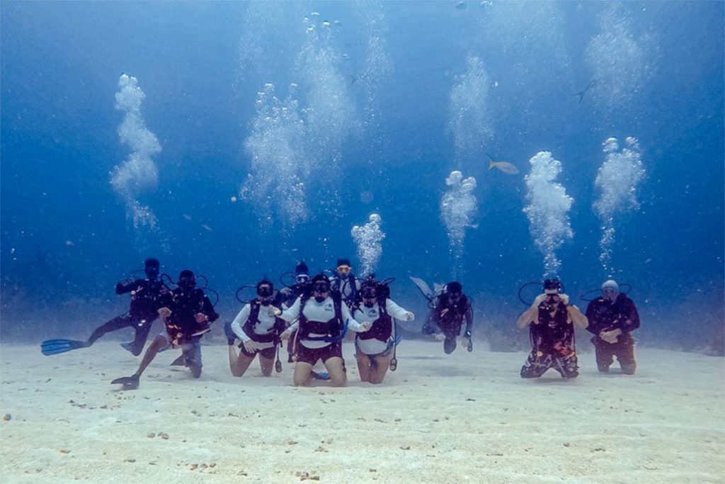 Into the Blue with Amigos del Mar Divers 19