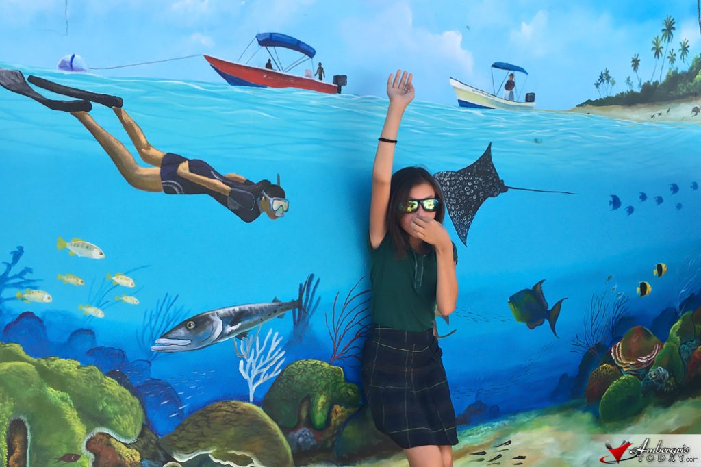 Hol Chan Office Pays Tribute to Belize Barrier Reef 5