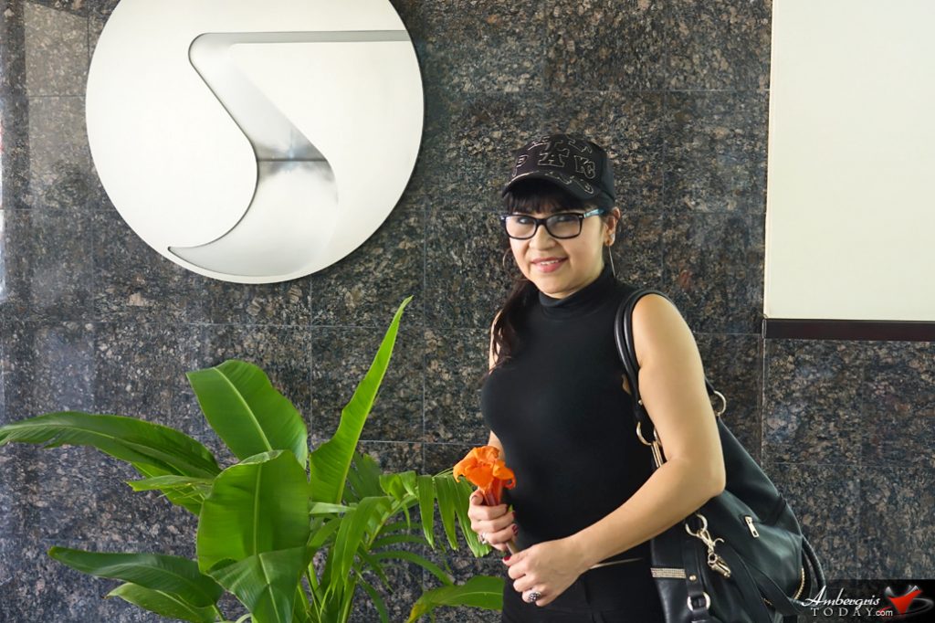 Celebrity Spotting: Rossy War Arrives in San Pedro on Vacation 10