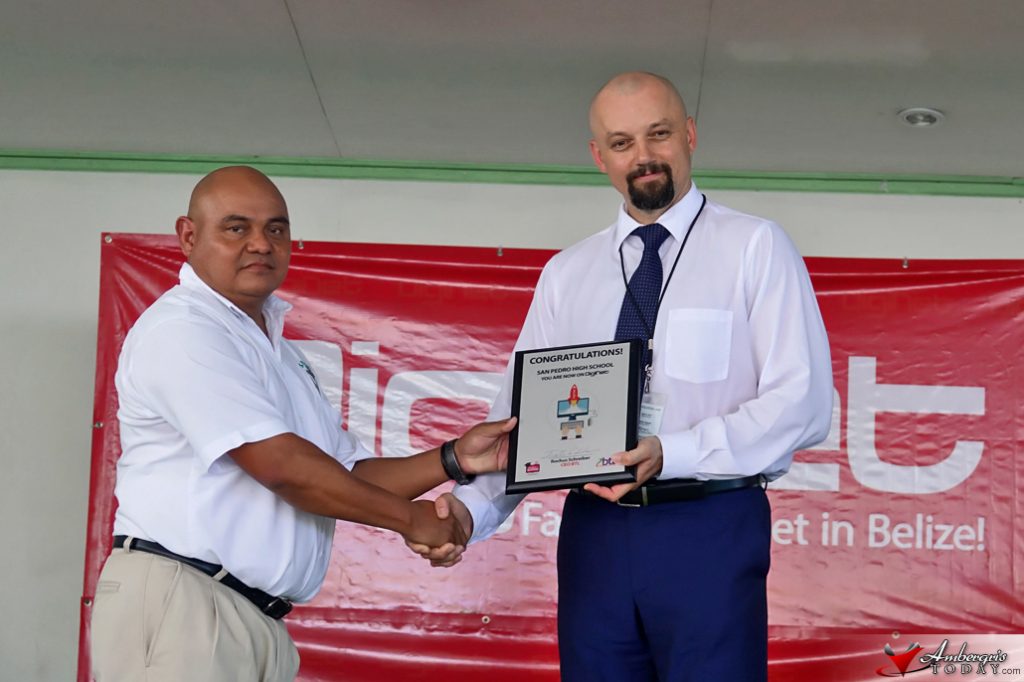 San Pedro High is First School to Receive New DigiNet Fiber Optic Internet 19