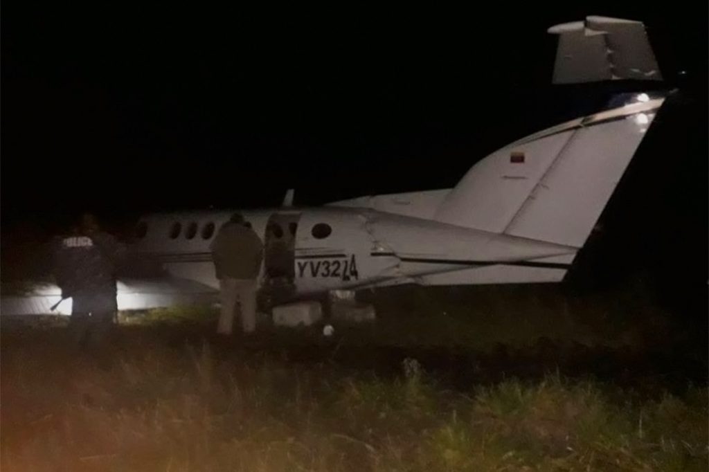 Suspected Drug Plane Lands in Orange Walk One Suspect Detained 10