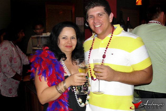 Mardi Gras at Wine de Vine 3