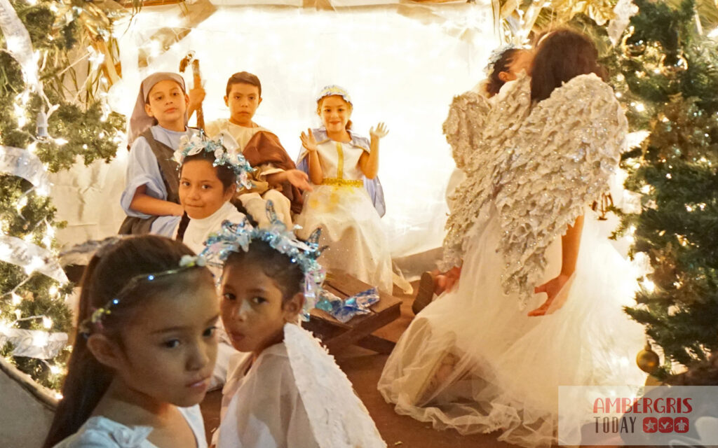 Love FM Christmas Parade Delivers Holiday Cheer in San Pedro 1