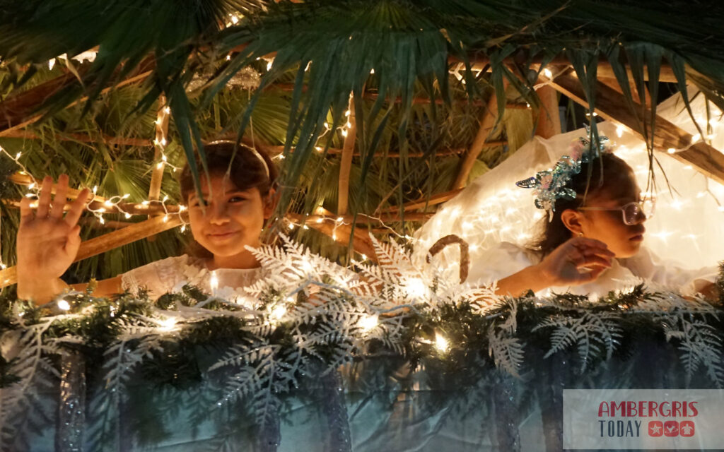 Love FM Christmas Parade Delivers Holiday Cheer in San Pedro 1