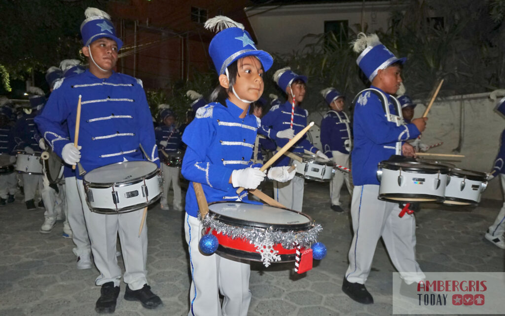 love fm christmas parade