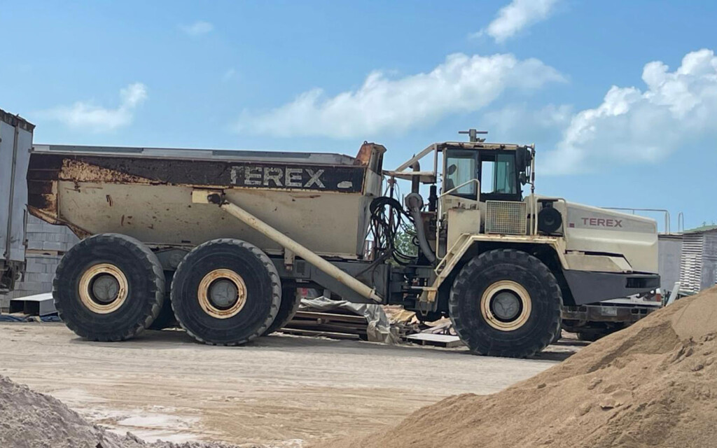 Traffic problems and heavy construction trucks