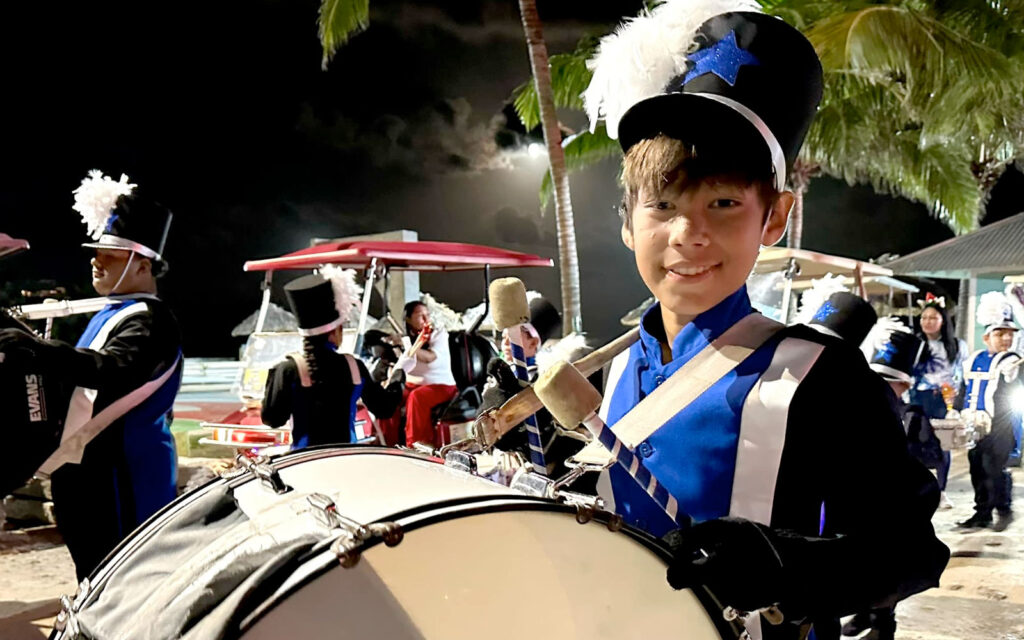 A Magical Weekend: The Love FM Christmas Parade in San Pedro 4 san pedro love fm christmas parade