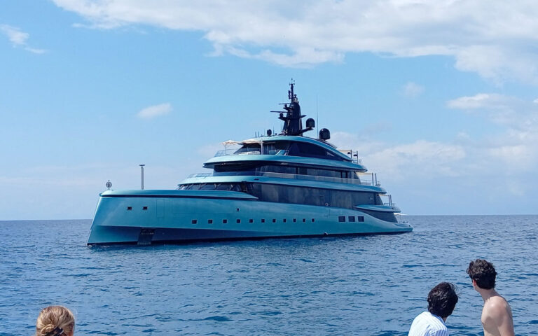 kensho superyacht ambergris caye belize