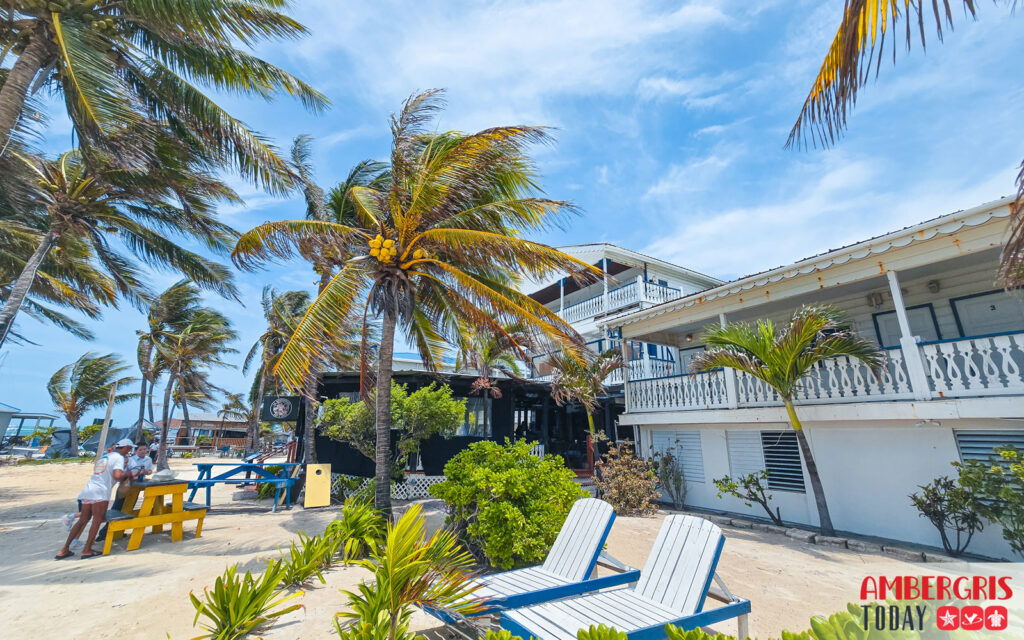 san pedro holiday hotel