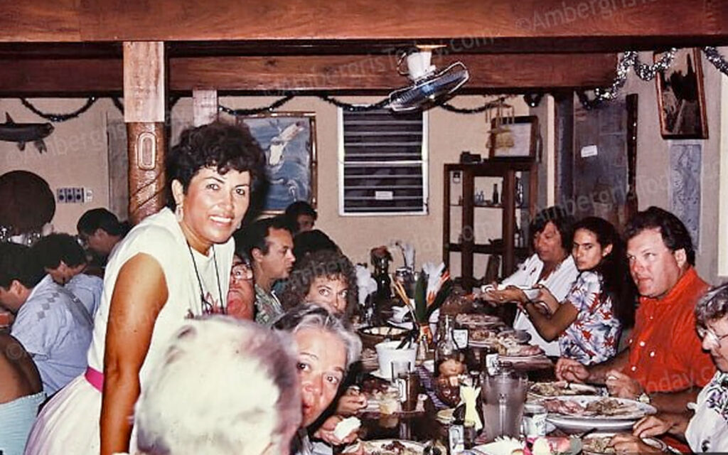 san pedro holiday hotel