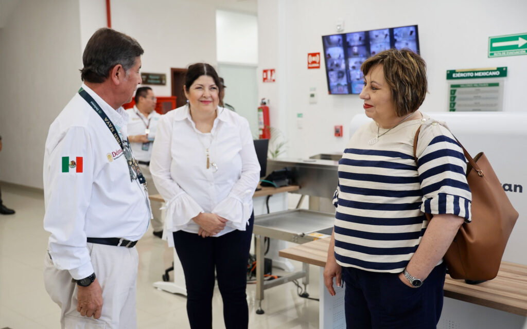 zaragoza channel bridge ambergris caye and mexico