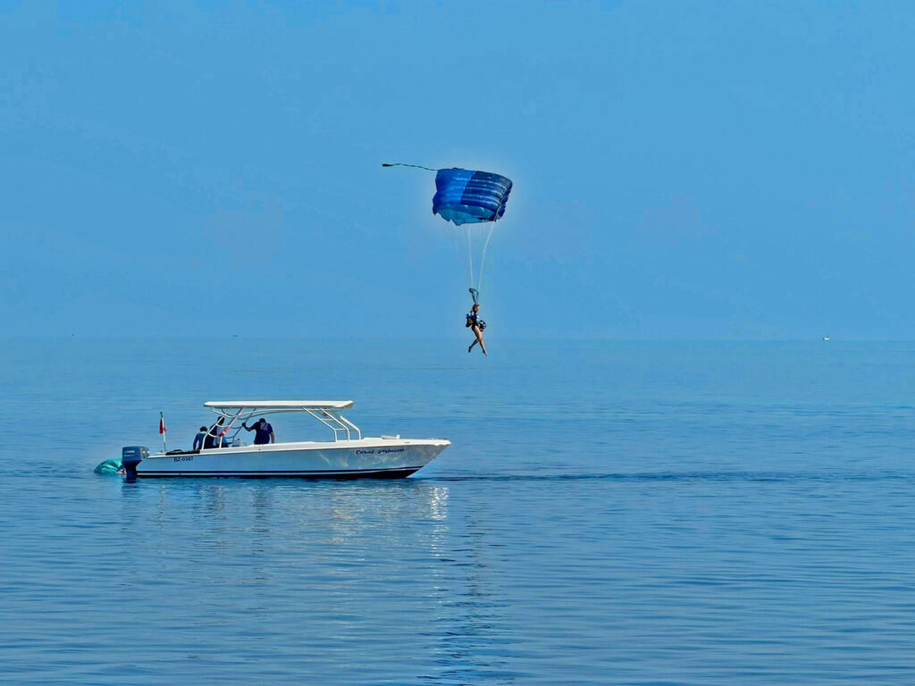 skydivers belize blue hole
