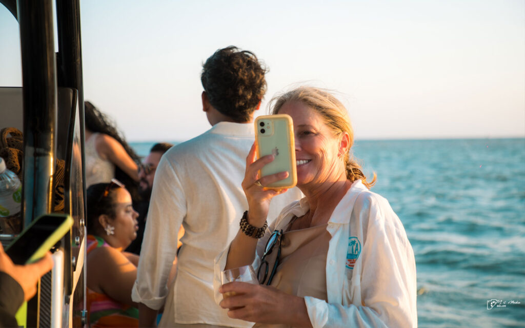 tia trio island agency influencers