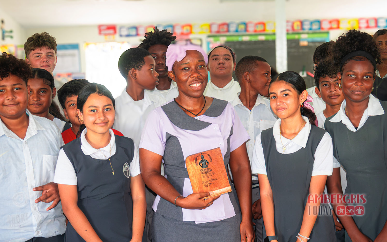 educator of the year rotary club delvi flores