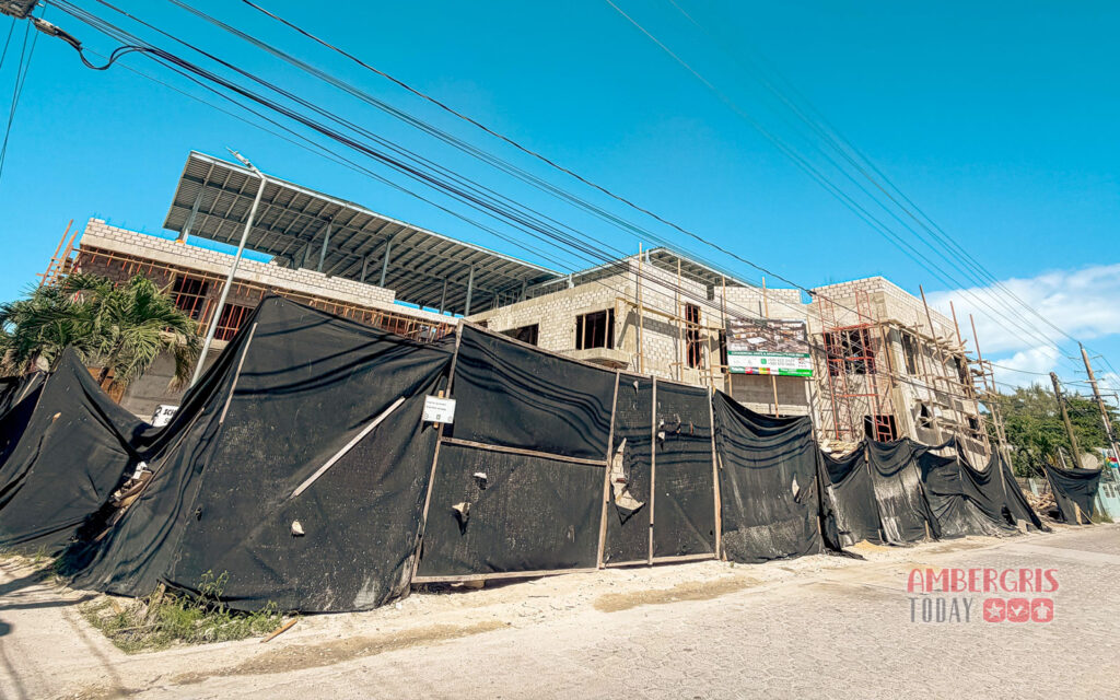 New Publics Development to Bring Shopping, Business Spaces and Apartments to San Pedro 1 publics supermarket new building san pedro